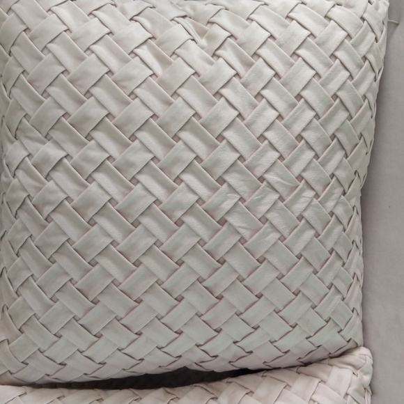 Plush Velvet King Size Bedding Set Coverlet 2 Shams 2 Pillows Like New - Picture 7 of 7